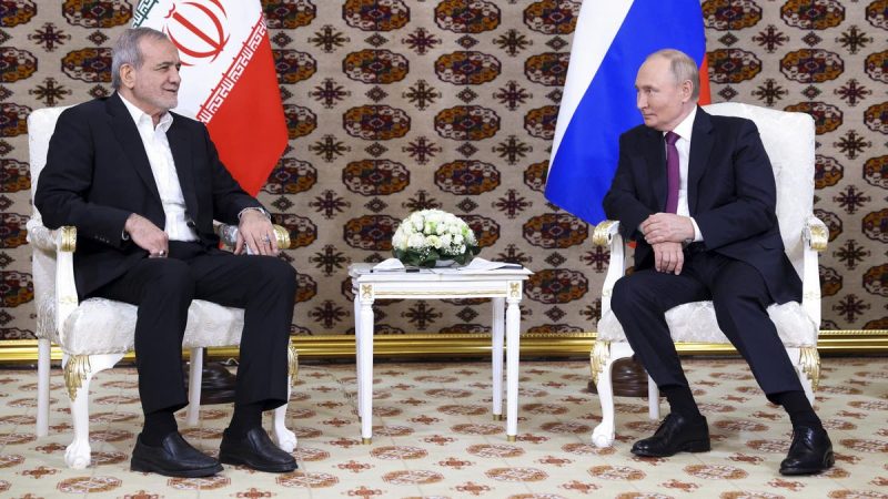 Vladimir Putin meets with Iranian President Pezeshkian to celebrate ‘very close’ relationship