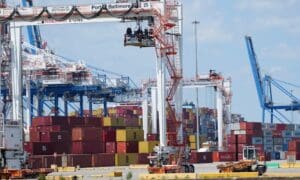 US dockworkers end strike after securing six-year, 62% pay rise