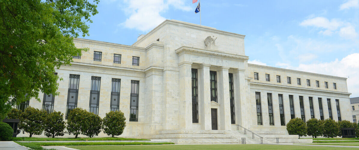 Fed Watch: Key Bullish Patterns in the S&P 500, Utilities, and Crypto