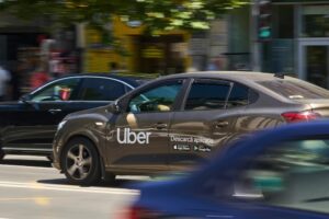 Uber launches Courier service in UK to help individuals and small businesses manage deliveries
