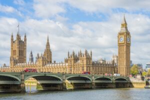 Ministers to gain power to mandate pension fund investment in UK assets