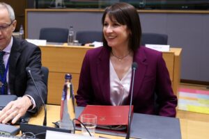 UK ministers to meet bank bosses over small business lending amid access and ‘debanking’ concerns