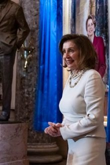 Trump backs stock trading ban so lawmakers like Pelosi can’t continue ‘ripping off’ constituents, WH claims