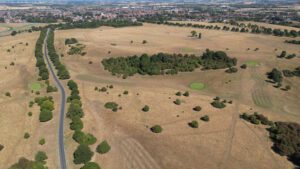 Heatwaves take toll on UK economy as small businesses feel the burn