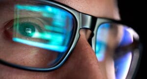 Smart glasses and AI apps backed to transform mental health care in the UK