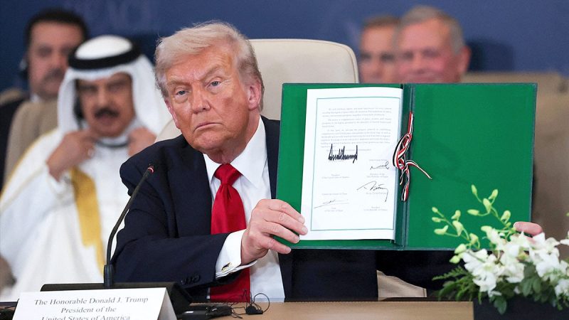 Trump gives Hamas 48 hours to return all deceased Gaza hostages, or ‘other countries will take action’ Trump gives Hamas 48 hours to return all deceased Gaza hostages, or ‘other countries will take action’