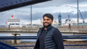 Edinburgh startup secures £750k to build robots that clean ships’ hulls
