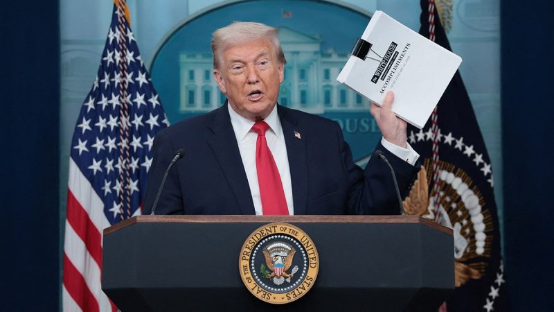 Trump appears at White House briefing one year after inauguration