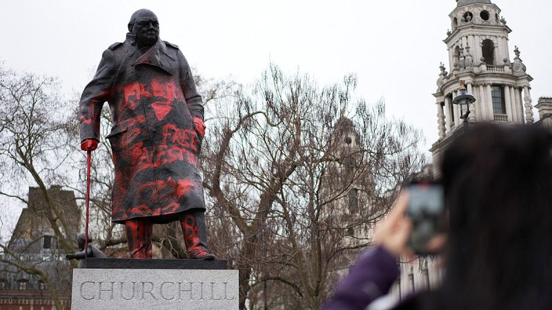 Churchill statue in London defaced with anti-Israel messages Churchill statue in London defaced with anti-Israel messages
